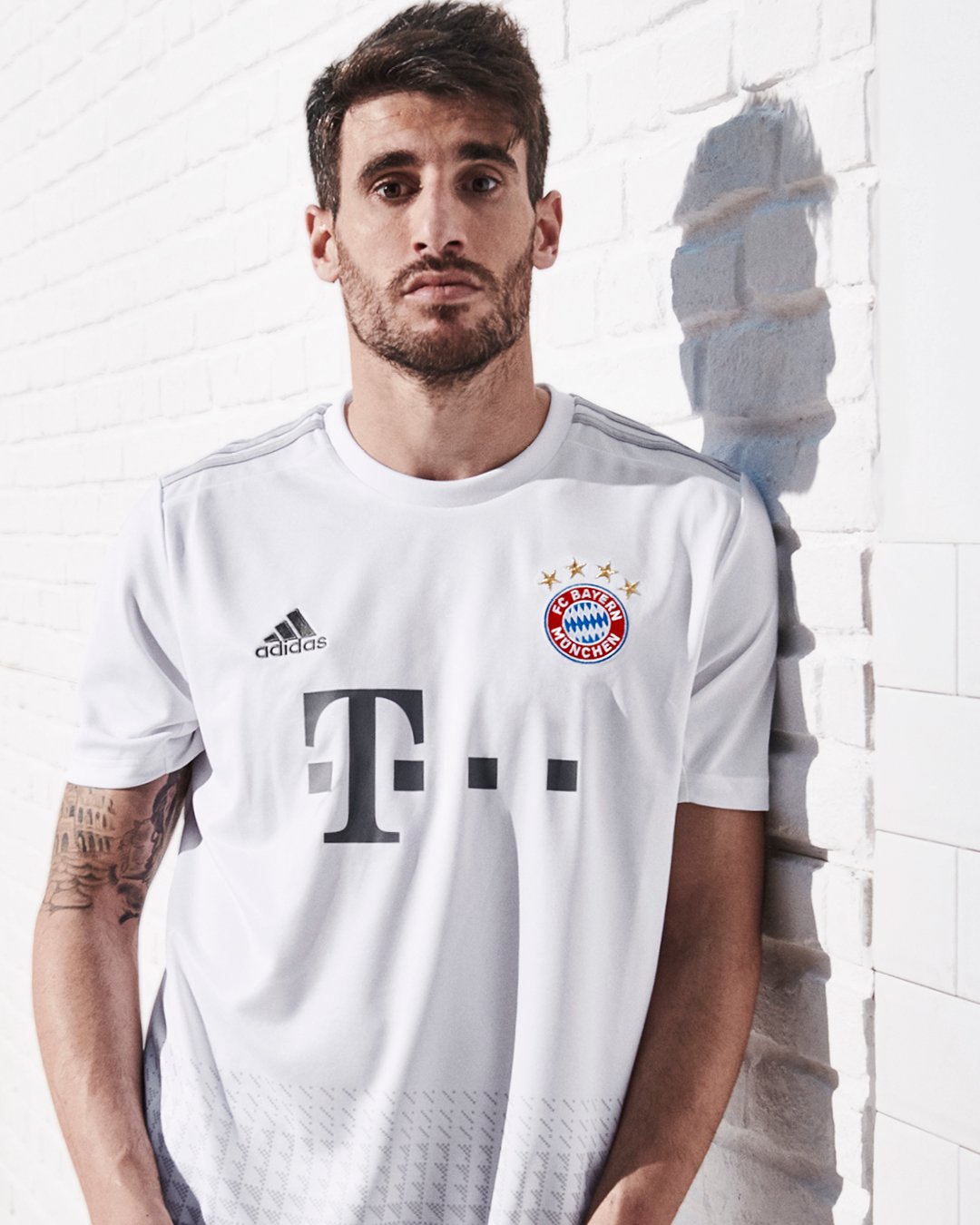 handicap composiet douche Bayern Munich : le maillot extérieur 2019-2020 dévoilé | Foot Inside
