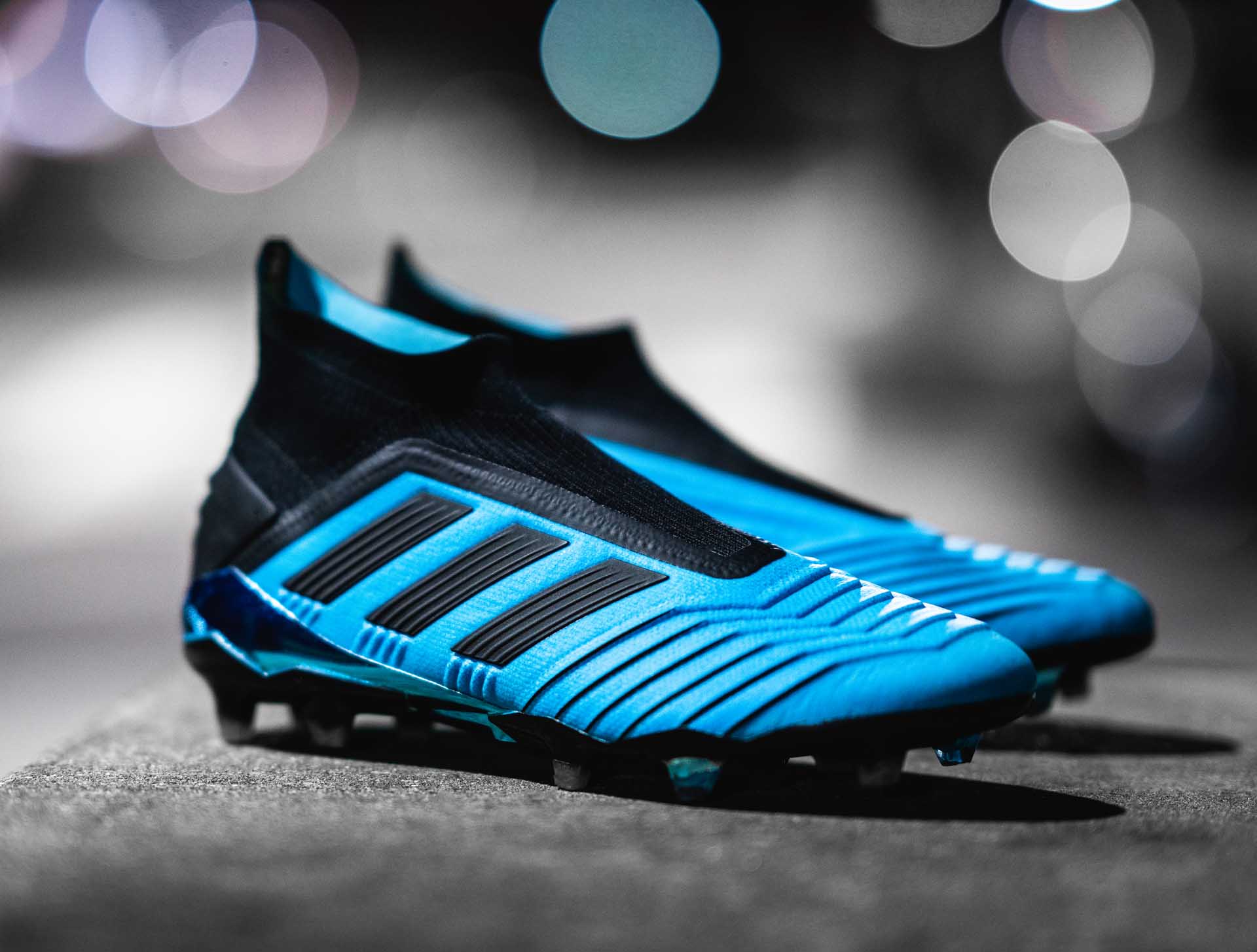 chaussures de foot adidas bleu